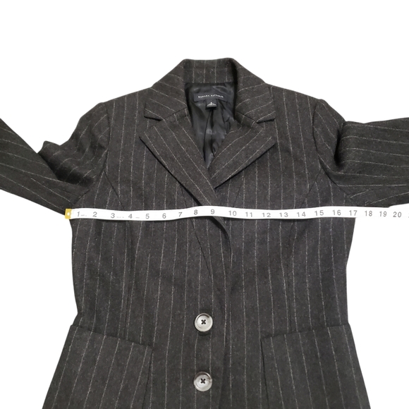 Banana Republic Vtg Y2K Womens Wool Cashmere Grey Pinstripe Blazer Jacket Sz 6 - Picture 9 of 14